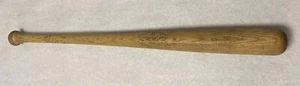 Vintage Adirondack Wooden Baseball Bat 32” 26 Oz - Unsure Of Signature - Picture 1 of 13