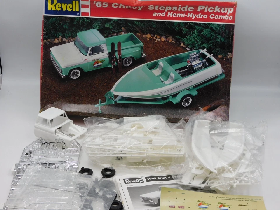 Revell '65 Chevy Stepside Hydro Combo 1/25 vintage car plastic kit 85-7249 w box - Immagine 1 di 4