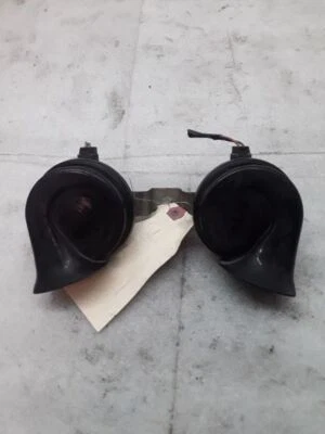 SEÑAL DE SONIDO DOBLE BOCINA 3,0 L A/T 4x4 2006 BMW X5 S-325P Foto 1 de 4