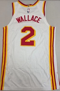 Hawks Keaton Wallace Game Used 4-10-25 vs Nets Basketball Trikot weiß 48 - Bild 1 von 4