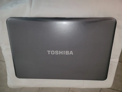 Toshiba Satellite L875D-S7232 AMD A8-4500M 8 GB RAM 240 GB  HDD Win 10 Pro - Image 1 of 4