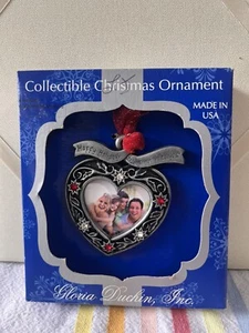 Felices Fiestas de Todos Nosotros - Elementos de Swarovski - Ornamento Gloria Duchin - Imagen 1 de 5