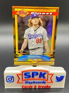 2021 Topps Finest Flashbacks DUSTIN MAY GOLD REFRACTOR 26/50 DODGERS #199 - Picture 1 of 2