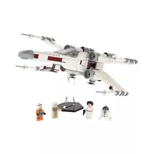 Display Stand for LEGO Star Wars Luke Skywalker’s X-Wing Fighter 75301 - Picture 1 of 4