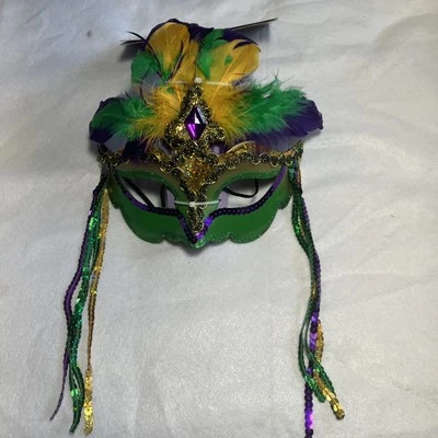 Venetian Feather Mardi Gras Mask Adult Size New!!! - Image 1 of 4
