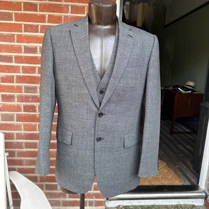 Stunning Jaeger grey Prince Wales Check Jacket and Matching Waistcoat Size 42 - Picture 1 of 21
