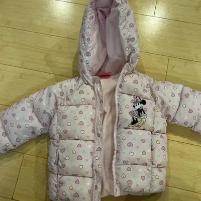 Chaqueta acolchada rosa Minnie Mouse para niños pequeños talla 2t con capucha cremallera completa Foto 1 de 4