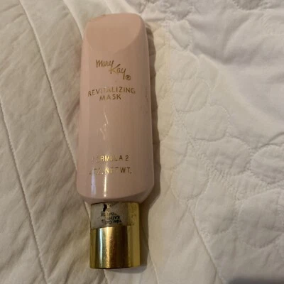 Mary Kay Revitalizing Mask Formula 2 For Combination to Oily Skin - Image 1 of 3