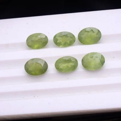 6 Stück Peridot Natürlich Unbehandelt 9.79mm-10.16mm Oval Facettiert Geschnitten - Bild 1 von 4