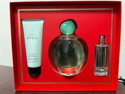 ACQUA DI GIOIA SET DE REGALO 3 PIEZAS: 3,4 EDP Spray, 2,5 Loción, 15 ML EDP Spray Foto 1 de 3