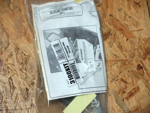 Angebot Anbausatz Nummer 3100 Suzuki GSR 750 Givi Kappa Kofferträger - Bild 1 von 1