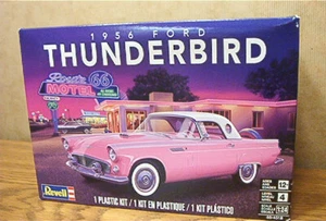 Ford Thunderbird 1956 kit modelo escala 1/24 Revell - Imagen 1 de 3