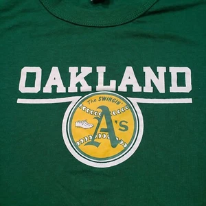 Vintage Oakland A's Shirt Women's XL Green Single Stitch Champion Made USA MLB - Picture 1 of 13