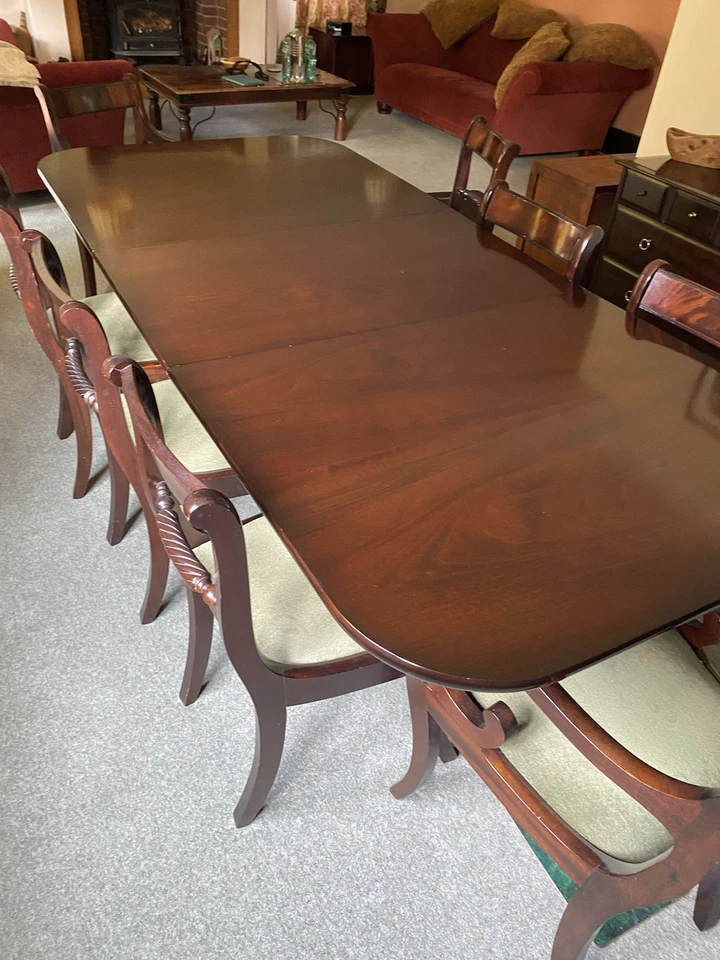 Hardwood Dining Room Table And Eight Chairs. Excellent Condition. - Image 1 of 3