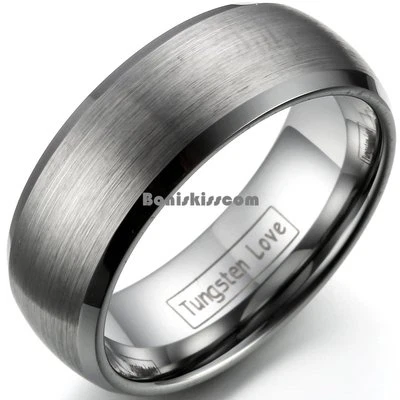 Alianza de boda cúpula de carburo de tungsteno central cepillado de 8 mm para hombre anillo de ajuste cómodo Foto 1 de 4