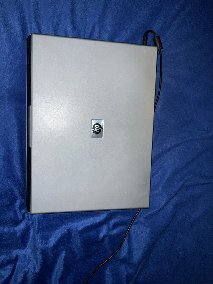 HP Pavilion dv-4000 Laptop - Image 1 of 4