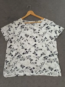 Suzanne Grae Ladies White Black Silver Floral Cotton T- Shirt Top size 2XL EUC - Picture 1 of 5