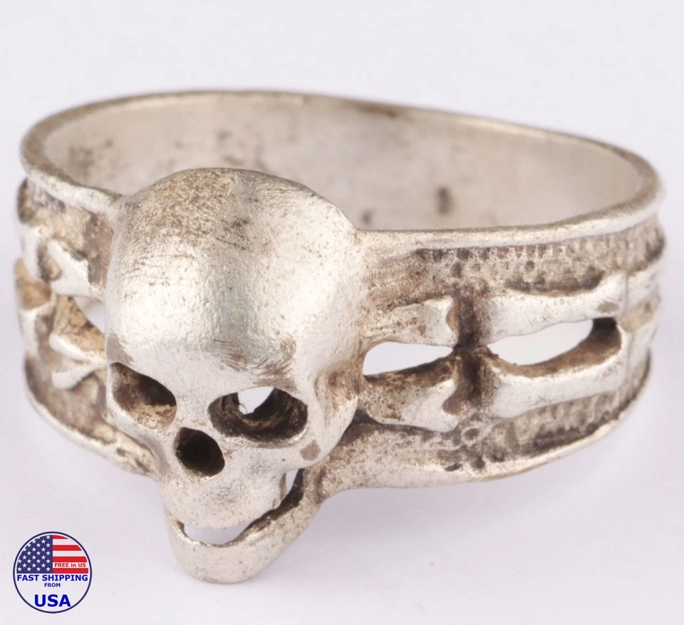 Anillo Primera Guerra Mundial Calavera Huesos Segunda Guerra Mundial Gótico Primera Guerra Mundial Esqueleto Segunda Guerra Mundial Motociclista Gótico Death Punk Banda Foto 1 de 4