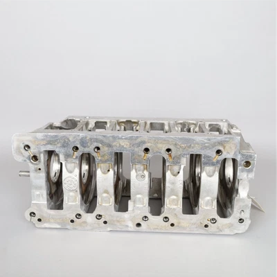 2005-2008 Porsche 911 3.6 / 3.8 Crankshaft Bearing Case 99610100708 OEM Used Foto 1 de 4