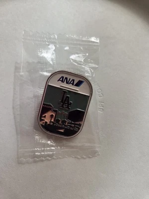 Значок All Nippon Airways x Los Angeles Dodgers 2025 - Изображение 1 из 2