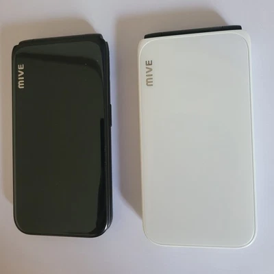 ALT MIVE AT-M120 Style Folder cell phone 32GB LTE/3G Black , White Used - image 1 of 4