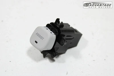 2020 JEEP RENEGADE HEADLINER OVERHEAD DOME LAMP ASSIST BUTTON SWITCH OEM - Image 1 of 4