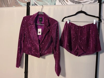 Jaqueta cropped Forever 21 nova com etiquetas e shorts combinando brilho aveludado tamanho M Y2K festa - Imagem 1 de 4