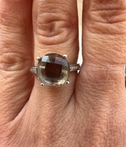 9ct White Gold Ring Champagne Quartz & Colourless Diamond Ring Size L 1/2 - Picture 1 of 10
