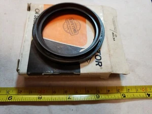NOS Victor 47675 / 19605 Wheel Seal New In The Box! F+S! - Picture 1 of 4