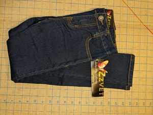 *ZZVet Girls Blue Jeans Size 8 NWT Closet313* - Picture 1 of 4