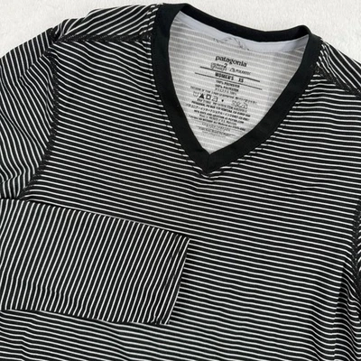 Top ligero Patagonia Capilene 2 para mujer XS a rayas manga larga capa base Foto 1 de 4