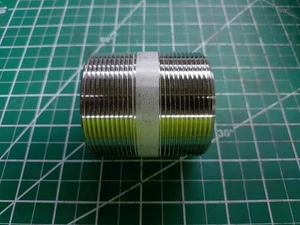 SS-5404-32-2.5 Pipe Nipple 304 Stainless Steel Male 2" NPT x 2-1/2" - Picture 1 of 1