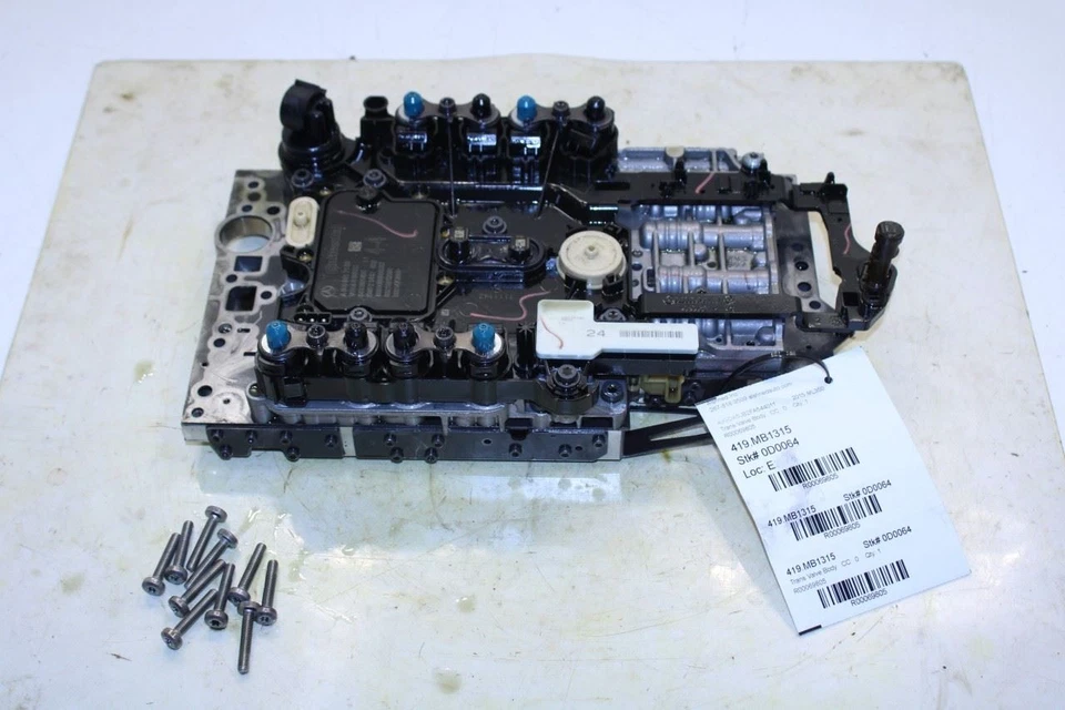 Mercedes-Benz ML350 2014-2015 3,5 L tracción trasera 7 velocidades transmisión automática cuerpo de válvula 96 k Foto 1 de 4