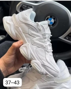 New Balance 9060 Full White Scarpe Uomo/Donna da Ginnastica - Imagen 1 de 1