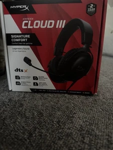 HyperX Cloud III Gaming-Kopfhörer, Schwarz, Kabelgebunden - Bild 1 von 2
