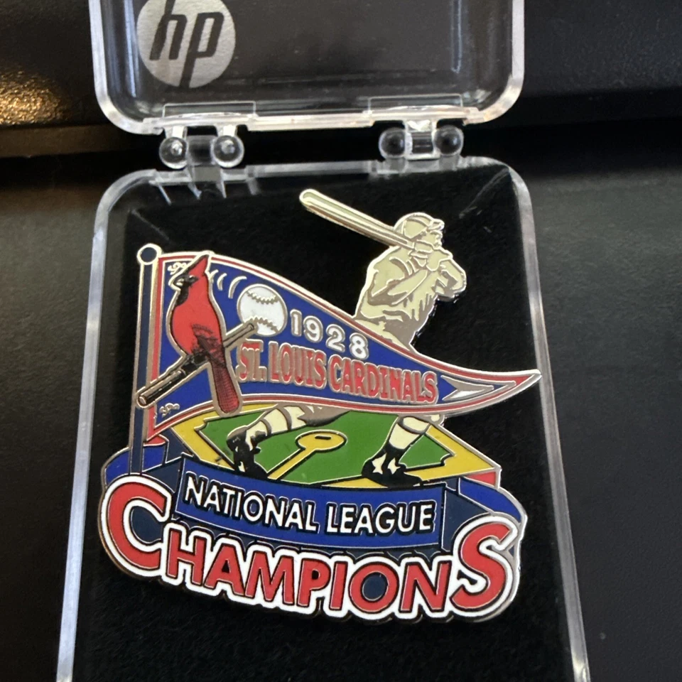 St Louis Cardinals National League Champions 1928 MLB Lapel Pin Brand New MORE - Image 1 of 1