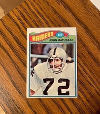 1977 Topps Football # 173 John Matuszak Oakland Raiders