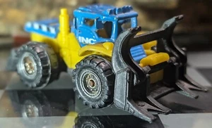 Matchbox MBX Construction Dirt Smasher Blue Diecast - Picture 1 of 6