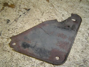 1974 Ford V8 Power Steering Bracket D4AE-10156-AA - Picture 1 of 4