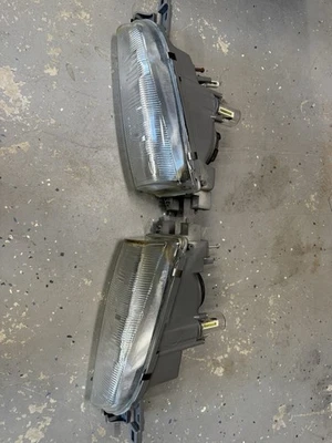 1998 Subaru Impreza Outback Sport Glass Headlights - Image 1 of 4