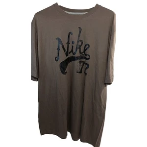 Nike Standard Fit XXL T Shirt Brown Logo Graphic Short Sleeve Casual Menswear - Picture 1 of 7