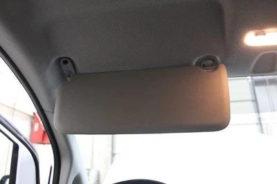 Parasol izquierdo conductor 964019SA0C compatible con 13-21 NV200 2115401 Foto 1 de 4