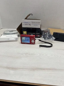 Nikon Coolpix S203 10.0MP Digitalkamera Rot Getestet Top - Bild 1 von 7