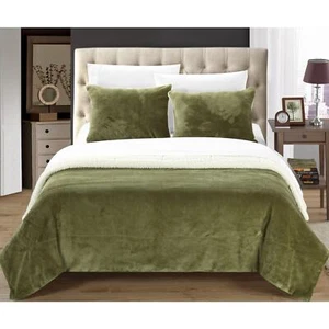 Chic Home Evie NWT Super Soft Green 2 Piece Reversible Twin XL Blanket & 1 Sham - Picture 1 of 6
