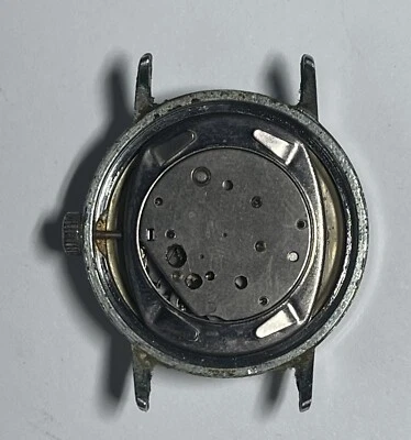 Timex 526 Movement For Spare Parts Good Steering Wheel Shaft - Image 1 of 3