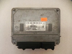 Skoda Fabia 1.2i CHFA Motorsteuergerät Steuergerät Engine control ECU 03D906023N - Picture 1 of 4