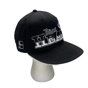 NEW ERA 9FIFTY Cap Miami Heat NBA HARDWOOD CLASSICS SNAPBACK HAT BLACK Dad - Picture 1 of 7