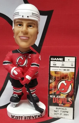 Scott Stevens New Jersey Devils Bobblehead w/Game Ticket 10/27/01 Cover