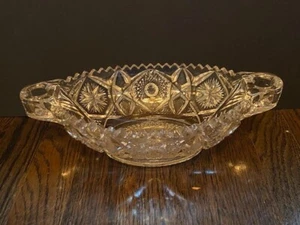 Imperial Crystal Glass Oval Bowl With Sawtooth Edge & Candle Holders on Eachside - Picture 1 of 4
