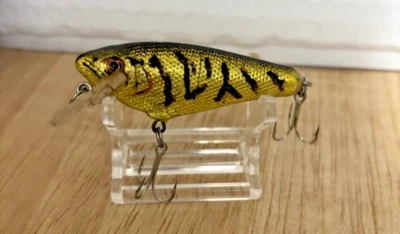 Bagley 3" Shad Gold Foil Stripes Vintage - Image 1 of 4